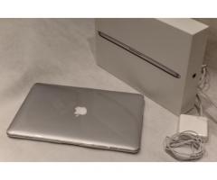 Mint Condition 15 inch Macbook Pro Core i7 Mid 2015 For Sale - 4