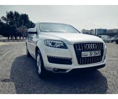 For Sale: Audi Q7 2014