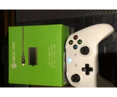 Xbox one with two games - 3