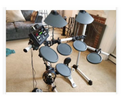 Yamaha DTX500 electronic drum kit