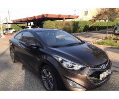 Hyundai Elentra 2016 coupe - mint condition