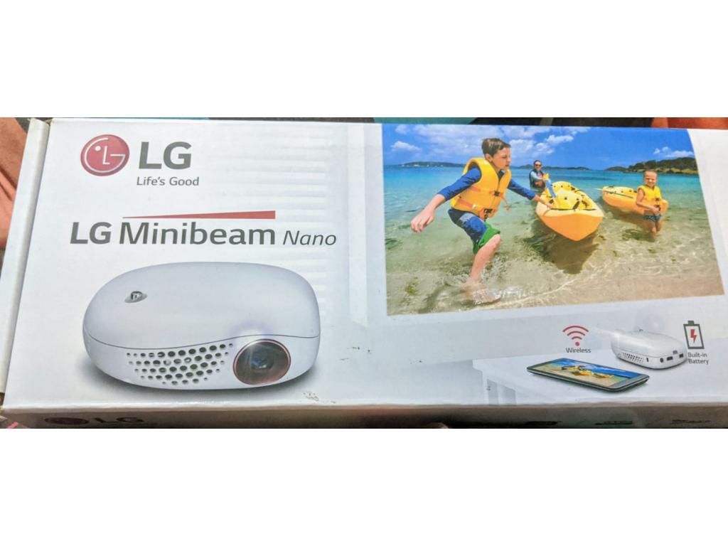 LG Minibeam LED Projector (Like New) - 1