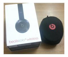 Beats solo 3 with box and all accessories