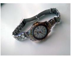 Casio Classic silver/gold watch