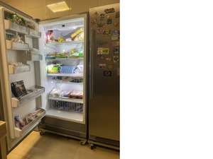 Frigidaire USA refrigerator and freezer set for sale