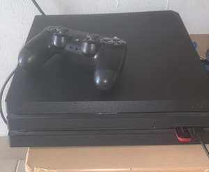 Ps4 pro with 1 controller and bag if available