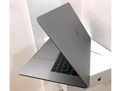 Apple MacBook Pro 15-inch (Retina, Mid 2017, Space Gray) - 1