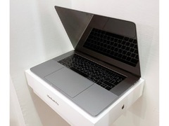 Apple MacBook Pro 15-inch (Retina, Mid 2017, Space Gray) - 2