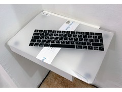 Apple MacBook Pro 15-inch (Retina, Mid 2017, Space Gray) - 6