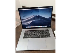 MacBook Pro 15" 2019 - 1