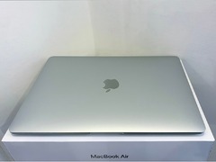 Apple MacBook Air (13-inch, 2018, Silver) - Like New