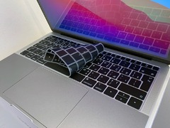 Apple MacBook Air (13-inch, 2018, Silver) - Like New - 4