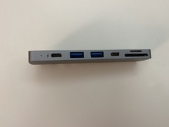 7 in 2 Anker Hub for MacBooks - 3