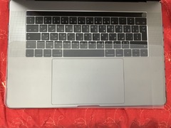 MacBook Pro 2018 15-inch Retina Display with Touch Bar - 7