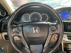 First owner, Honda accord EX 2015 - 4 Cylinder 80K run - in excellent condition - 2