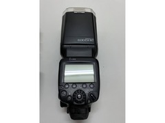 Canon 5D Mark III + Lenses (as package) - 4