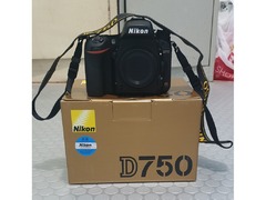 Rarely used Nikon D750 Dslr,sale only 350