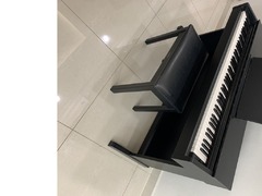 Piano Yamaha YDP-143 - 1
