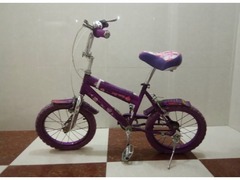 midsize bicycle (size 16) for sale  عجلة مقاس 16 فى حالة جيدة مناسب لطفل/ة من سن 6 الى 12 سنة - 1