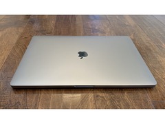 2019 16 MacBook Pro i9 Space Gray - 1