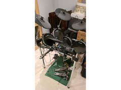Alesis Drum Kit - 1
