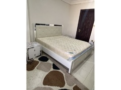 MIDAS king bed set -2 months used