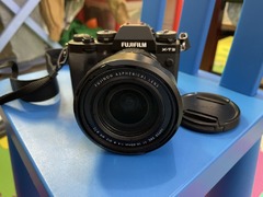 Fujifilm XT3 with XF16-80f4 lens