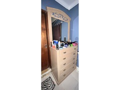 Dressing Table (Chest of Drawers)