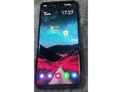 Samsung S10 for sale in excellent condition with d brand skin, box for sale