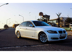 BMW 320i For Sale - 8