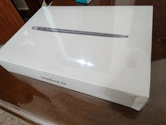 Brand new M1 MacBook Air - 2