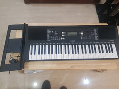 Yamaha PSR-E363 Electronic Keyboard - 2