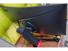 Asus Gaming Monitor XG32 - 1