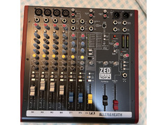 ZED 10FX mixer