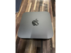 Mac-mini 2018 model 1 week used