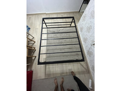 Iron bed - 5