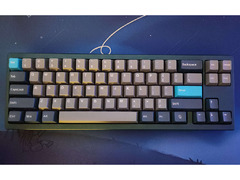 Sun68 Custom keyboard (Blue gold)