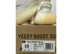 Yeezy Boost 350 V2 ‘Cream White/ Triple White’ - NEW