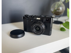 Fujifilm X100F in Excellent Like New Condition