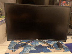 BENQ 32" CURVED GAMING MONITOR - 2
