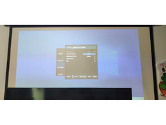Full HD projectror and Manual projector Screen - 1