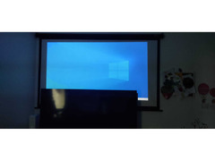 Full HD projectror and Manual projector Screen - 3