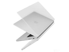 Uniq Claro Case Macbook Pro 16 M Series - Dove (Matte Clear) - 1