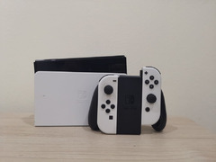 Nintendo Switch OLED+ accessories + 2games - 3