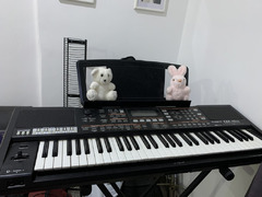 Roland keyboard - 1