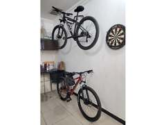 for sale 2 mountain bike (giant) like new
