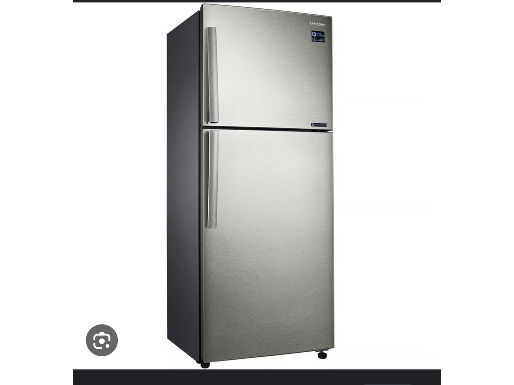Samsung Refrigerator 390 liters Silver - 1