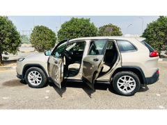 Jeep Cherokee Model 2015 for Sale... - 8