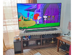 Used TV Stand in Excellent Condition - 1