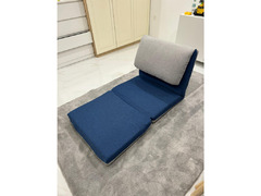 Foldable floor seat / bed